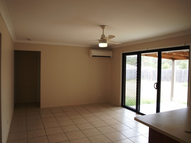 8 Bloom Way, Goodna QLD 4300