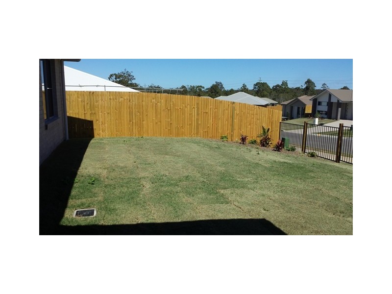 10 Freya Street, Brassall QLD 4305
