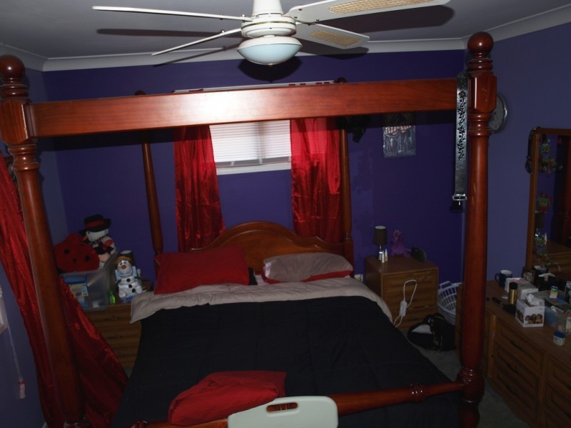 9 Frawley Street, Redbank Plains QLD 4301