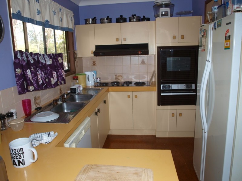 9 Frawley Street, Redbank Plains QLD 4301