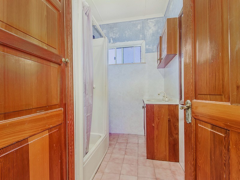 37 Videroni Street, Bundamba QLD 4304