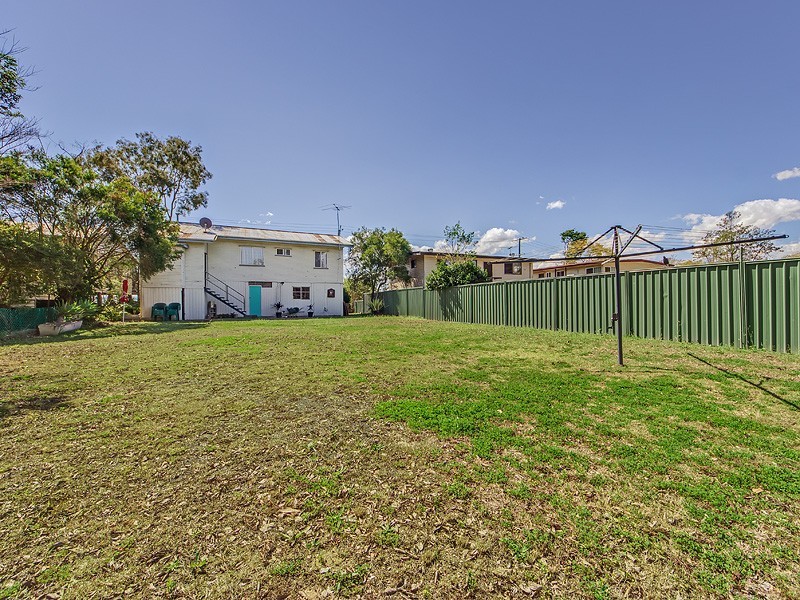 37 Videroni Street, Bundamba QLD 4304