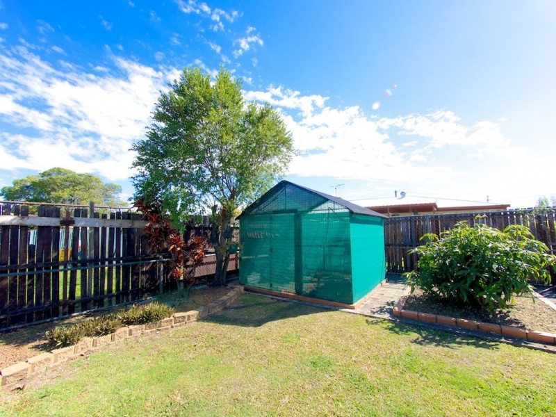 171 South Station Road, Silkstone QLD 4304