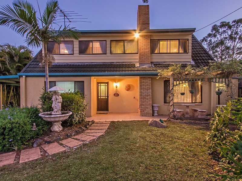 18 Kentucky St, Redbank Plains QLD 4301