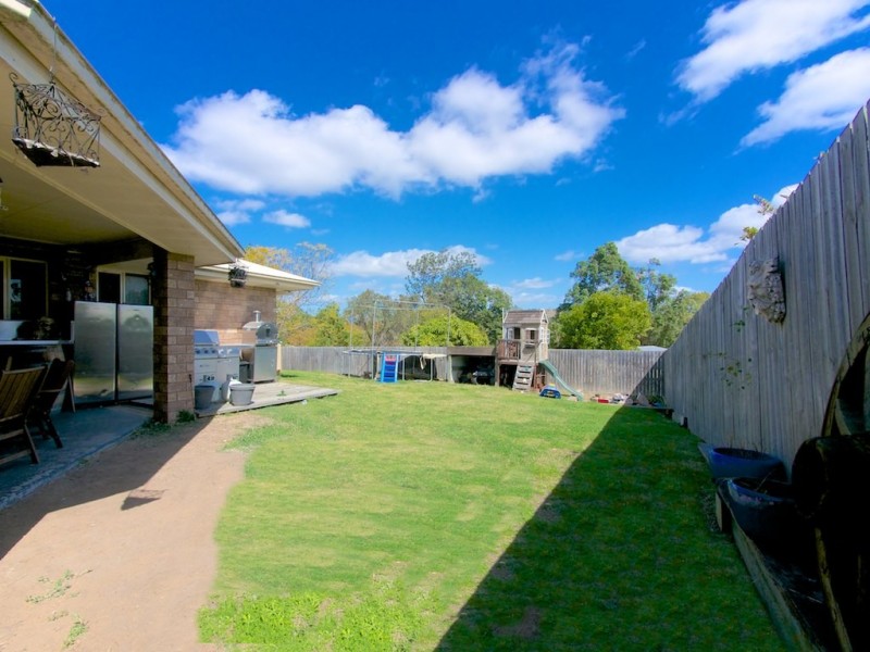 5 Banksia Crt, Lowood QLD 4311