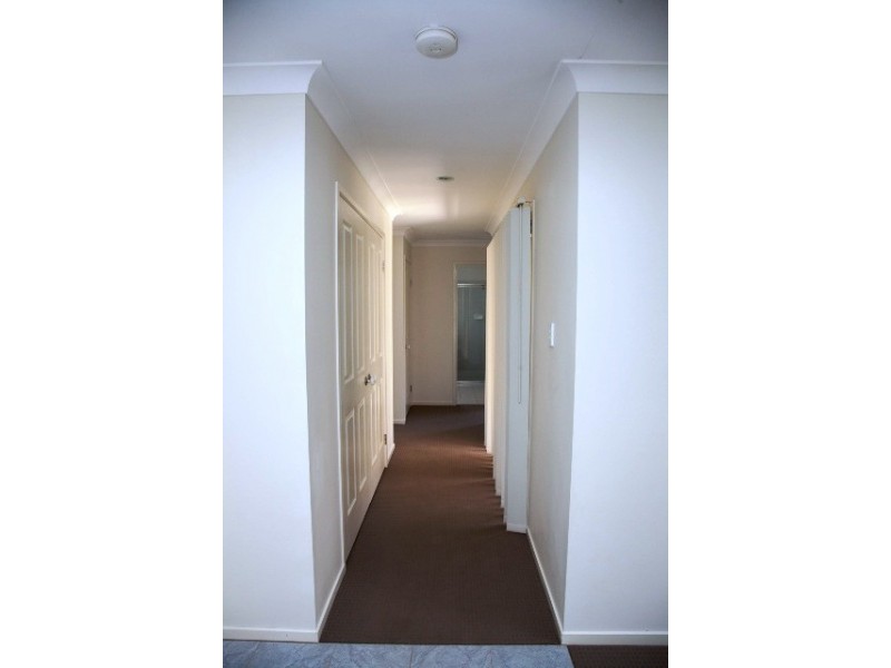 38 Honeywood Dr, Fernvale QLD 4306