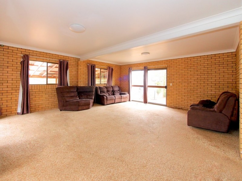 31 Fairfield Rd, Lowood QLD 4311