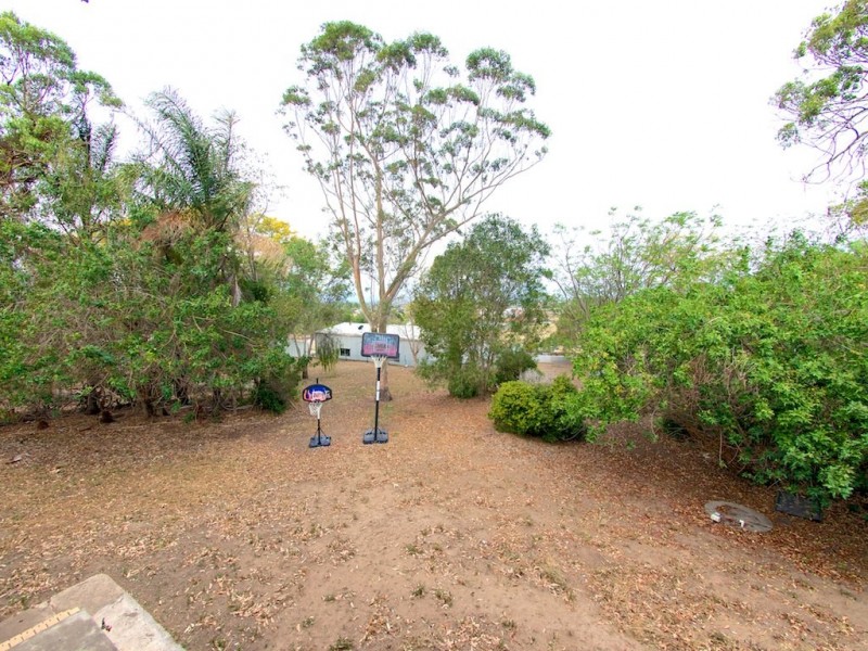 31 Fairfield Rd, Lowood QLD 4311