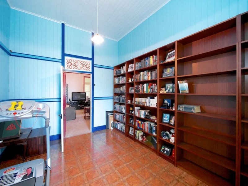 2406 Warrego Highway, Haigslea QLD 4306