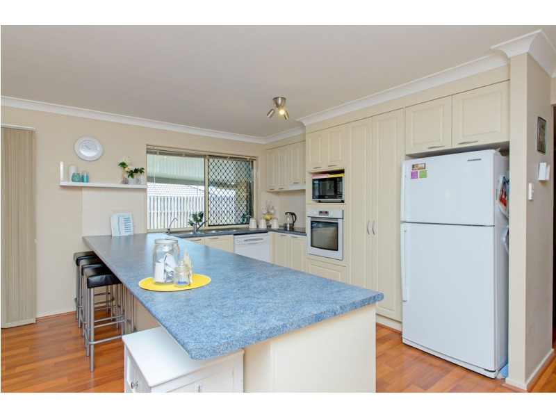 10 Willowood Place, Fernvale QLD 4306