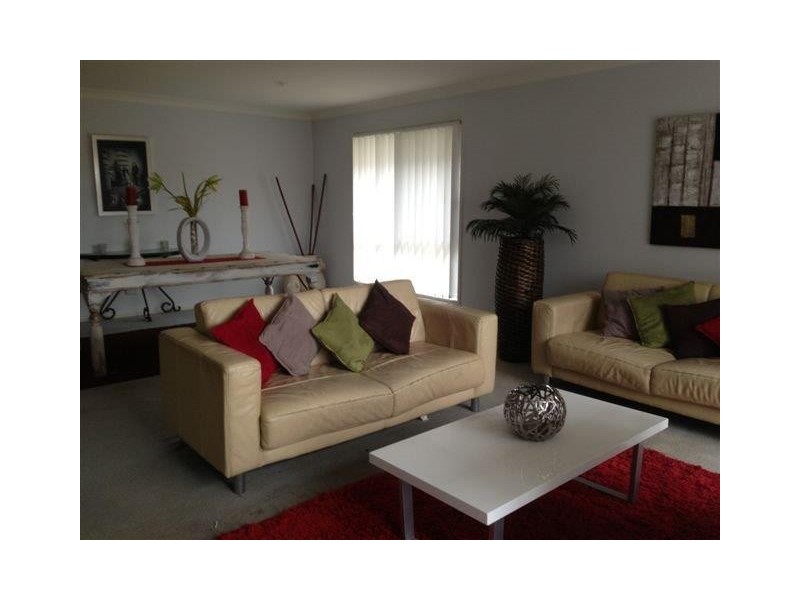 3 Fryer Close, Bellbowrie QLD 4070