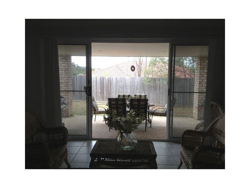 3 Fryer Close, Bellbowrie QLD 4070