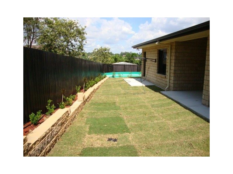 25 Westaway Crescent, Bellbowrie QLD 4070