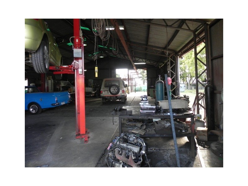 54 Railway St, Lowood QLD 4311