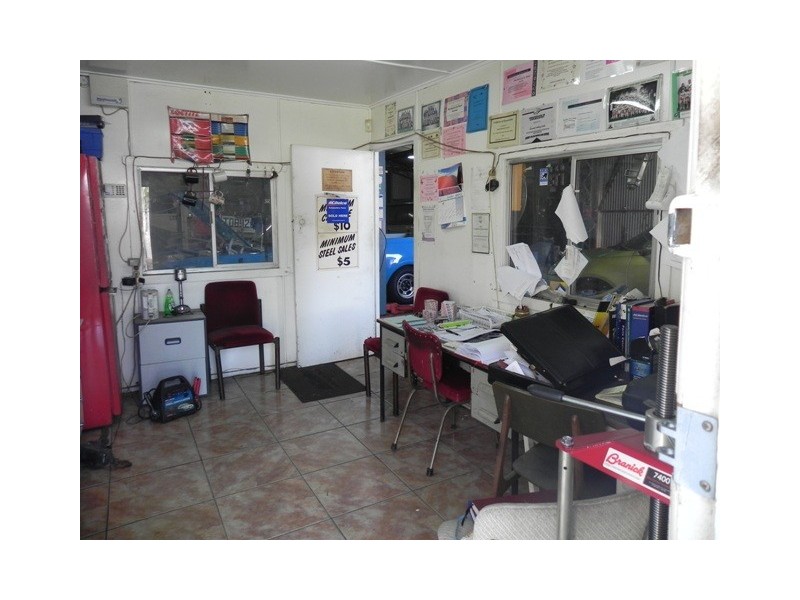 54 Railway St, Lowood QLD 4311