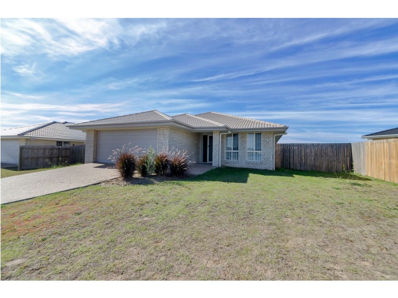 38 Tawney Street, Lowood QLD 4311
