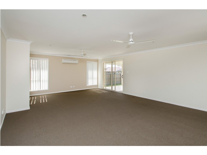 38 Tawney Street, Lowood QLD 4311