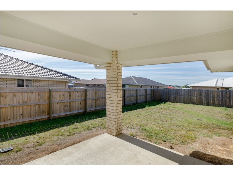 38 Tawney Street, Lowood QLD 4311