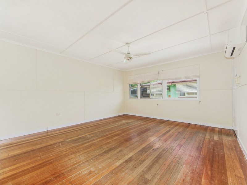 12 Baillieston Street, Leichhardt QLD 4305