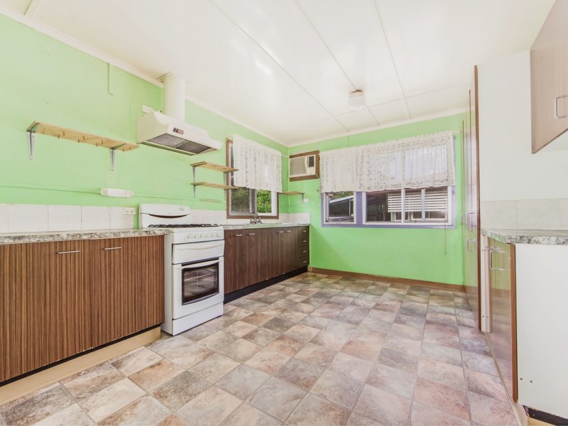 12 Baillieston Street, Leichhardt QLD 4305