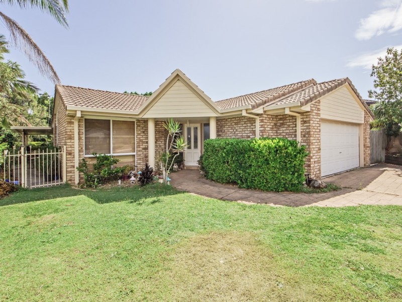 24 Makepeace Pl, Bellbowrie QLD 4070