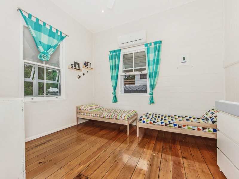 76 Bergin Street, North Booval QLD 4304