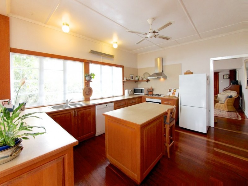 41 Williams Street, Coalfalls QLD 4305