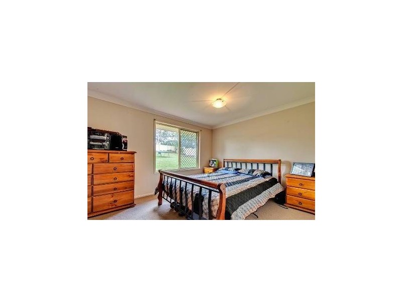 9 Killarney Crt, Redbank Plains QLD 4301