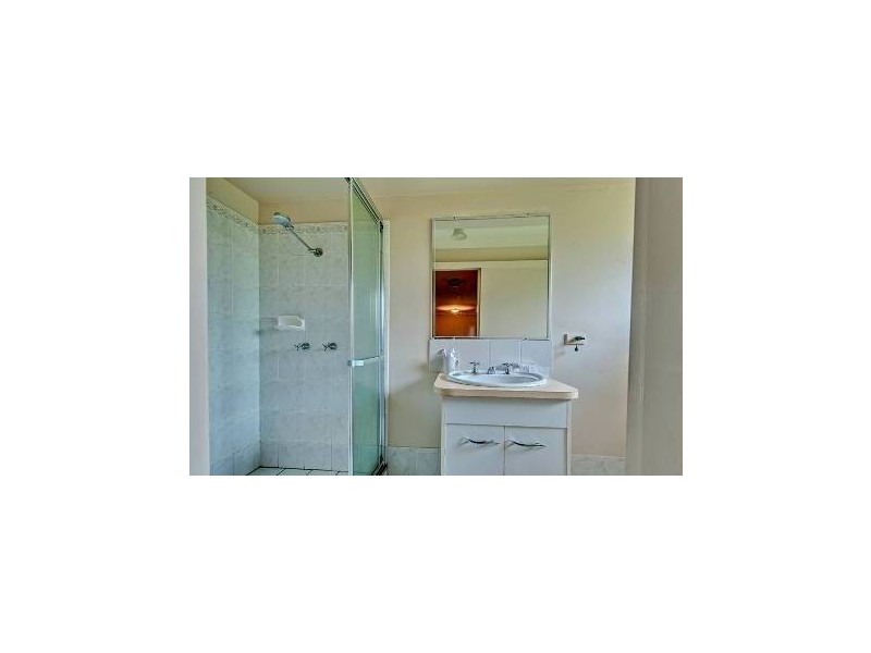 9 Killarney Crt, Redbank Plains QLD 4301