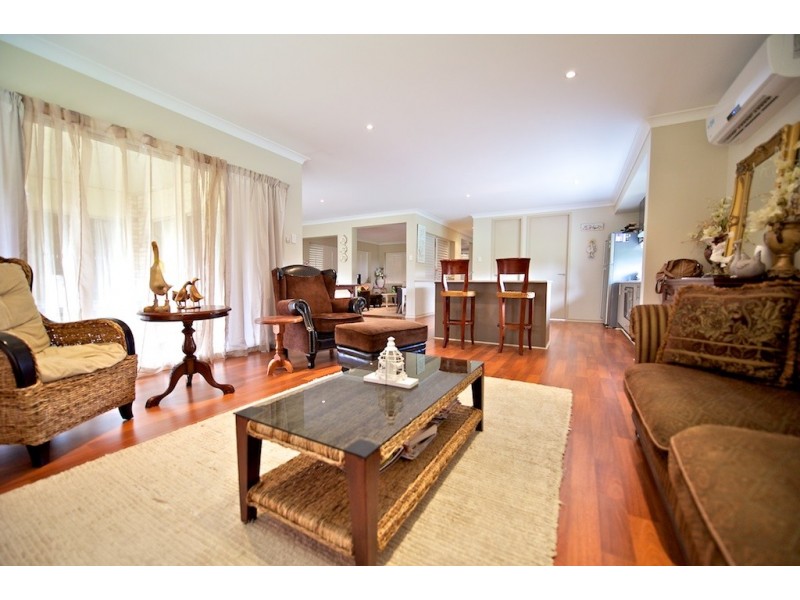 106 Lowood Minden Road, Lowood QLD 4311