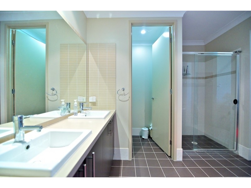 106 Lowood Minden Road, Lowood QLD 4311