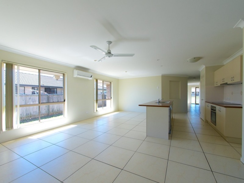 24 Haslingden Park Drive, Lowood QLD 4311
