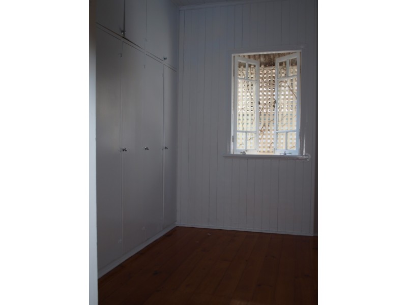 27 Fewings, Toowong QLD 4066