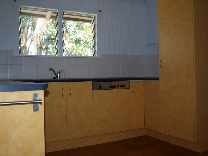 27 Fewings, Toowong QLD 4066