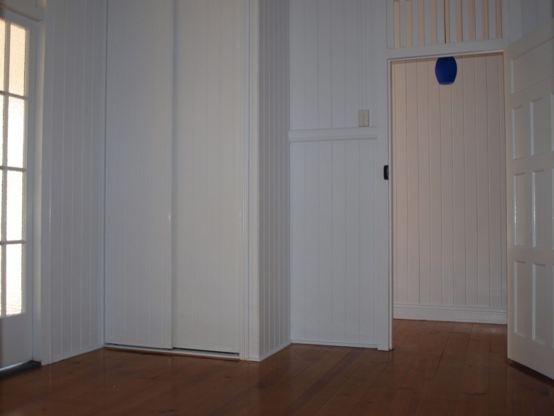 27 Fewings, Toowong QLD 4066