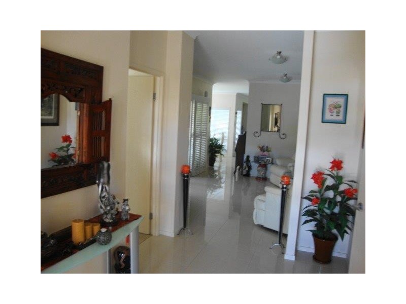 163 Beaufort Cres, Moggill QLD 4070