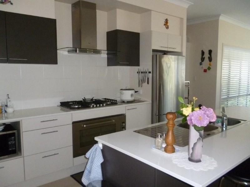 163 Beaufort Cres, Moggill QLD 4070