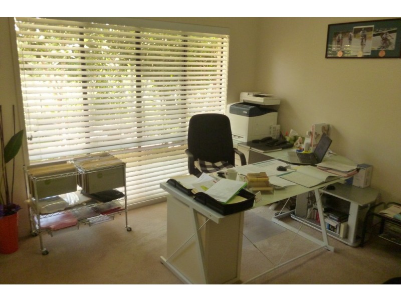 163 Beaufort Cres, Moggill QLD 4070