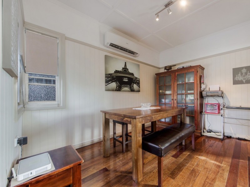 24 Currey Street, Brassall QLD 4305