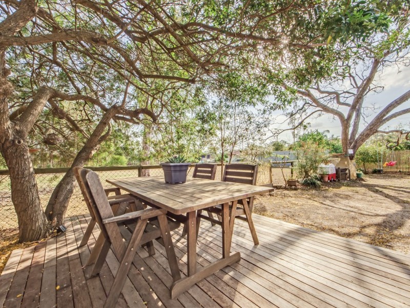 24 Currey Street, Brassall QLD 4305