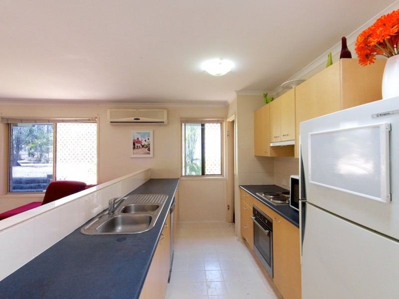 15 Teak Street, Brightview QLD 4311