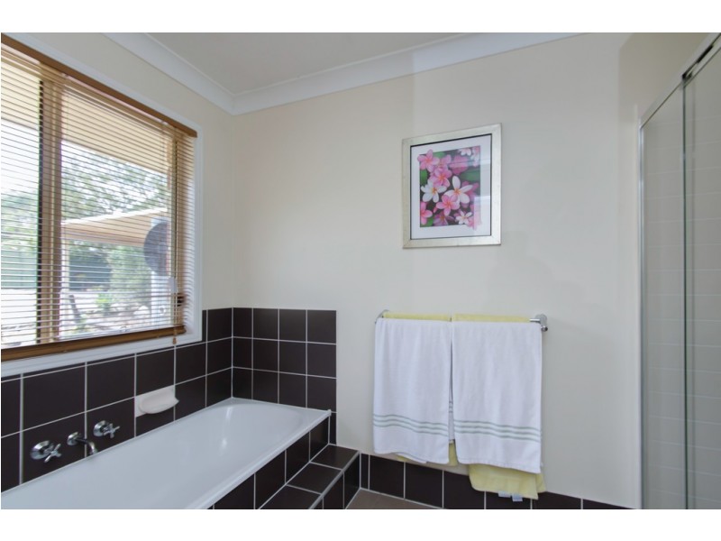 197 Rose Ave, Minden QLD 4311