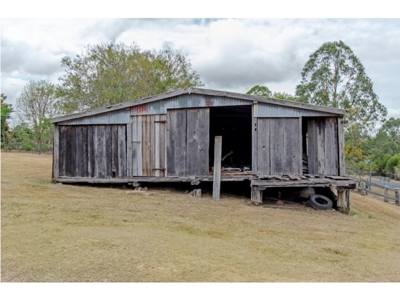 197 Rose Ave, Minden QLD 4311