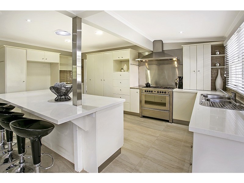 97 Grandview Road, Pullenvale QLD 4069
