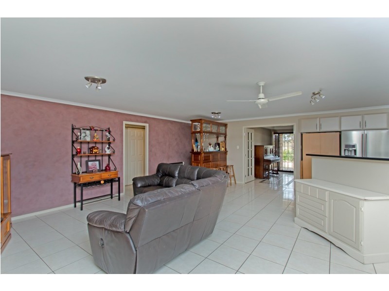 229 Rose Ave, Minden QLD 4311