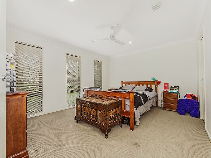 43 Harold Reinhardt Dr, Redbank Plains QLD 4301
