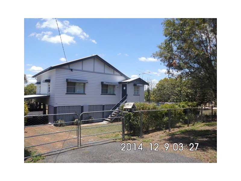 88 Railway Street, Lowood QLD 4311
