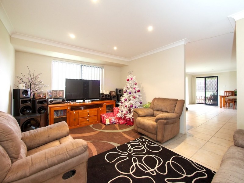 6 Rule Drive, Bundamba QLD 4304