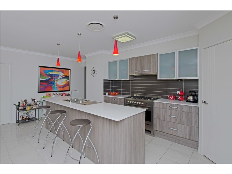 12 Truscot Ct, Fernvale QLD 4306