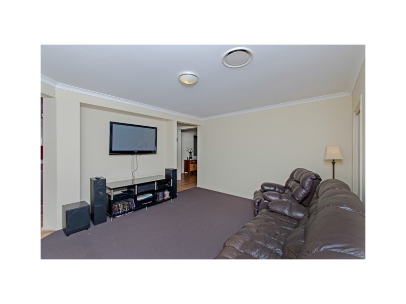 20 Natan Rd, Fernvale QLD 4306